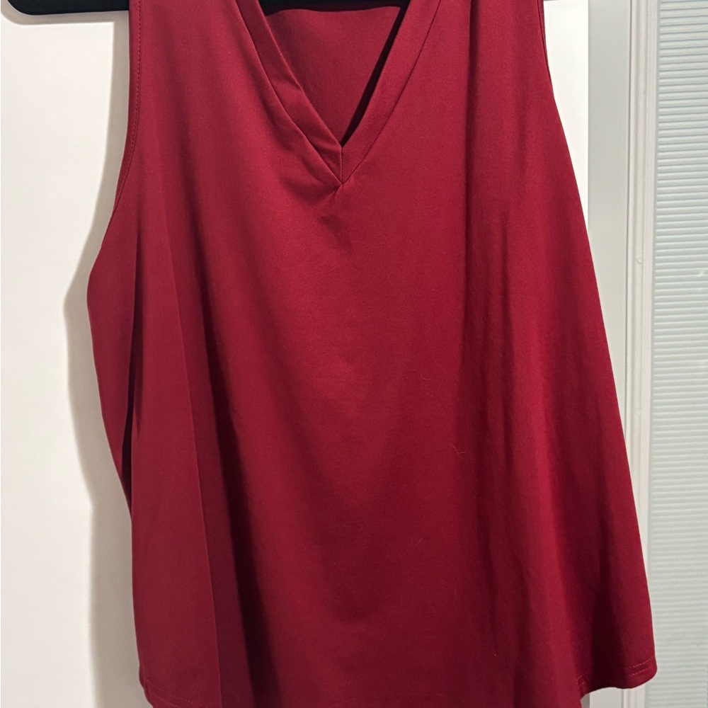 SHEIN Red Sleeveless Tank Top